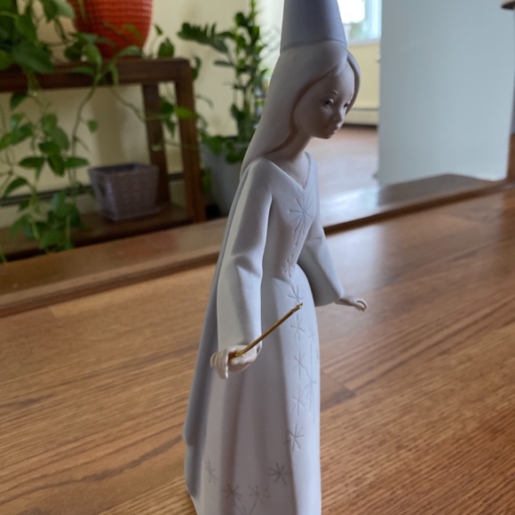 Lladro Fairy God Mother - Mint - like new condition - Picture 8 of 9